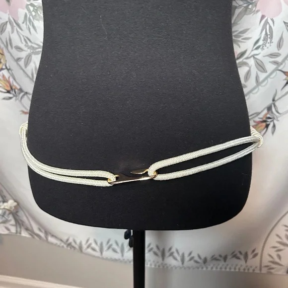 Vintage 80s Ivory Braided Rope Belt | Pearl Accent Statement Waist Belt - Picture 3 of 7